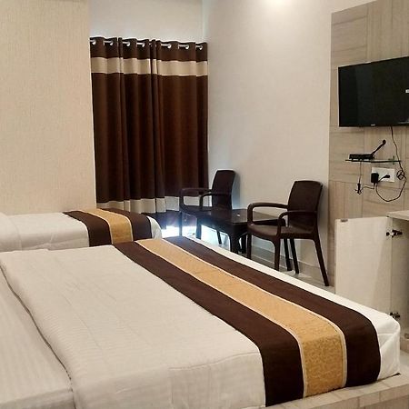 Hotel Namo Palace Kota  Esterno foto